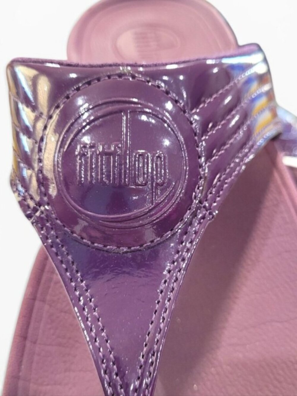 FitFlop Walkstar Patent Thong Sandals Purple 8 - Picture 6 of 7